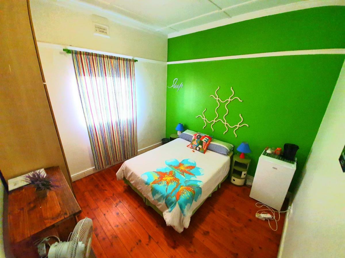 Happy Home - Woodstock Cape Town Eksteriør bilde